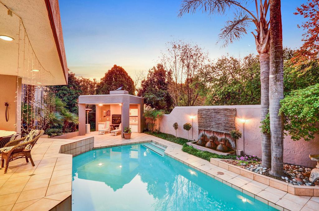 Le Petit Fillan Hotel Johannesburg Bagian luar foto
