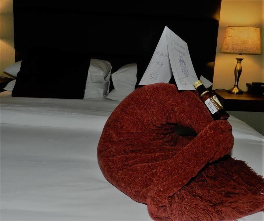 Le Petit Fillan Hotel Johannesburg Bagian luar foto