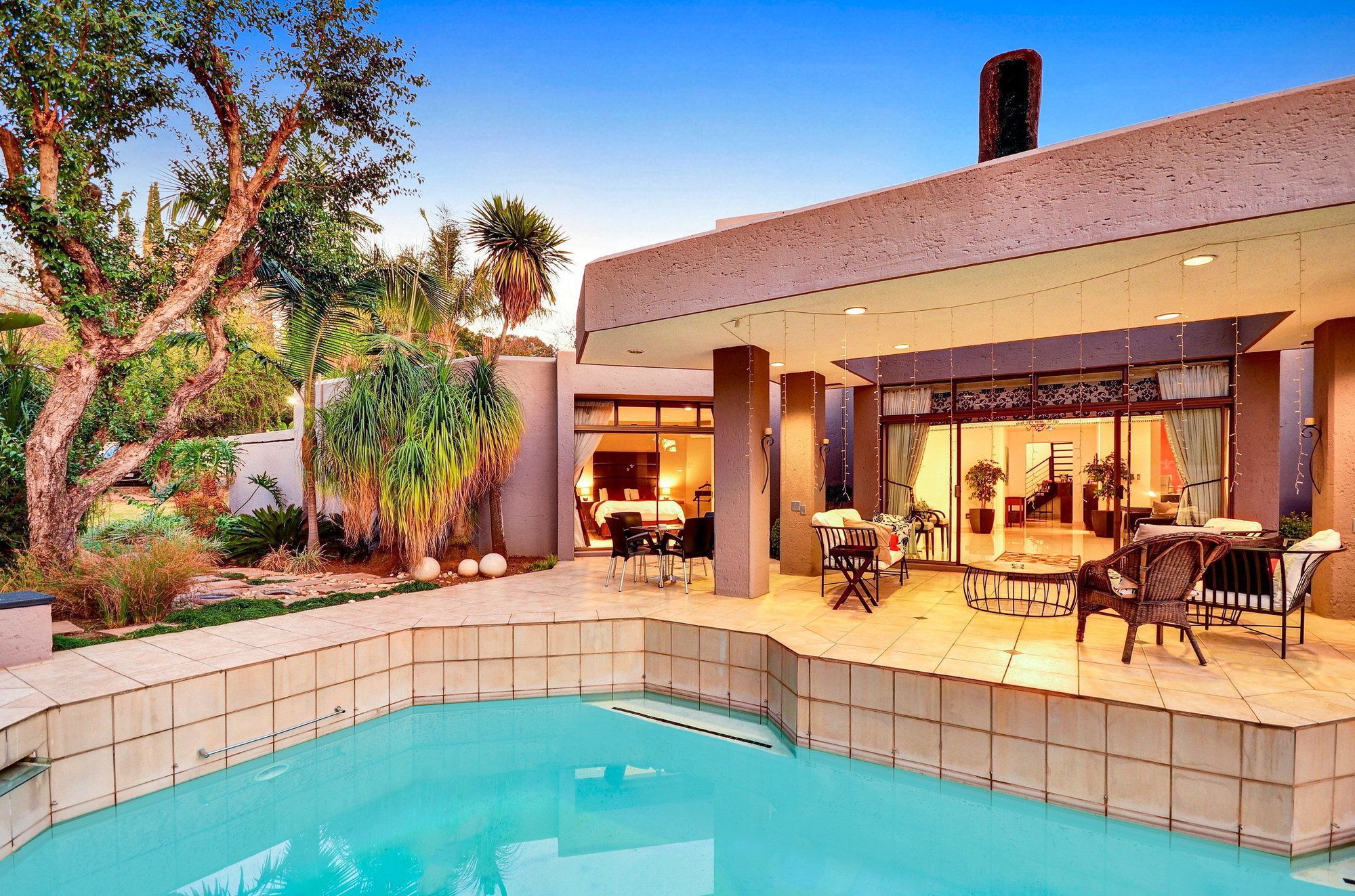Le Petit Fillan Hotel Johannesburg Bagian luar foto