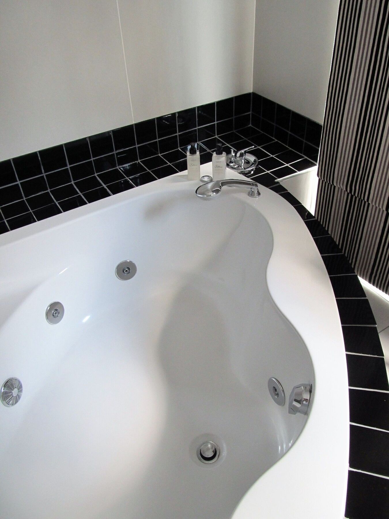 Le Petit Fillan Hotel Johannesburg Bagian luar foto