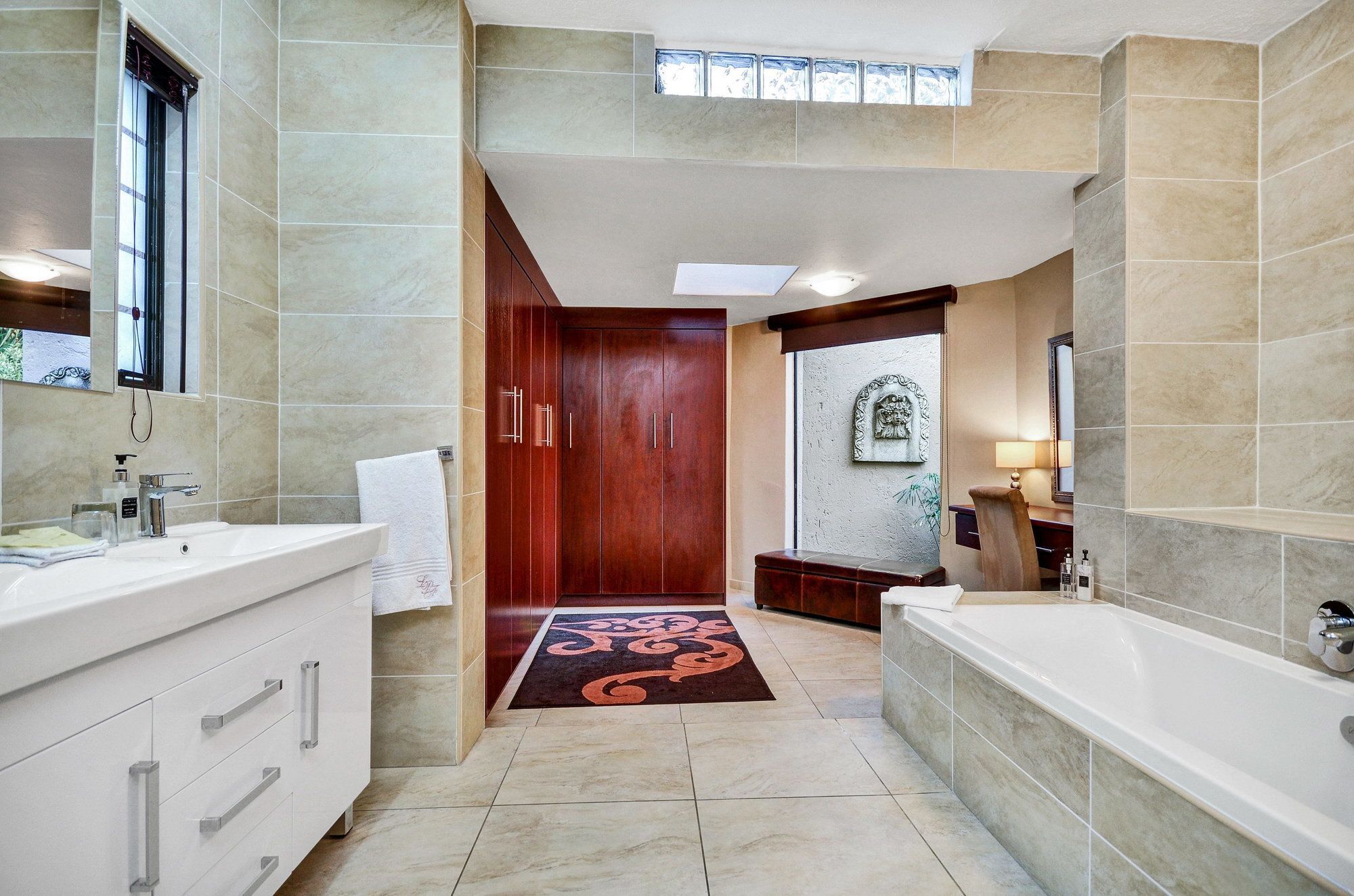 Le Petit Fillan Hotel Johannesburg Bagian luar foto