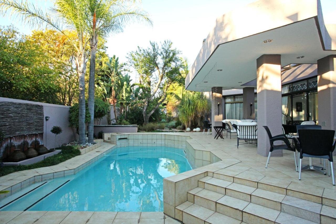 Le Petit Fillan Hotel Johannesburg Bagian luar foto