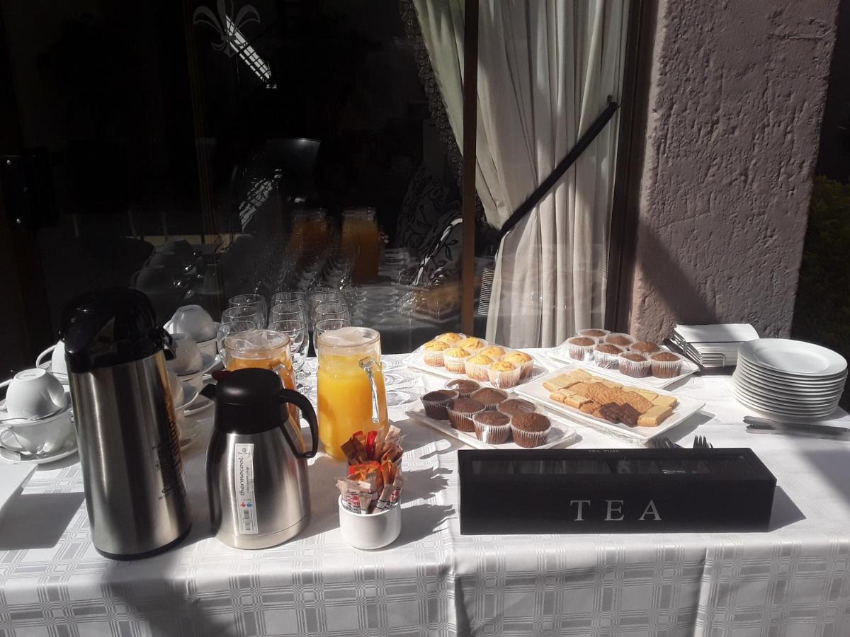 Le Petit Fillan Hotel Johannesburg Bagian luar foto